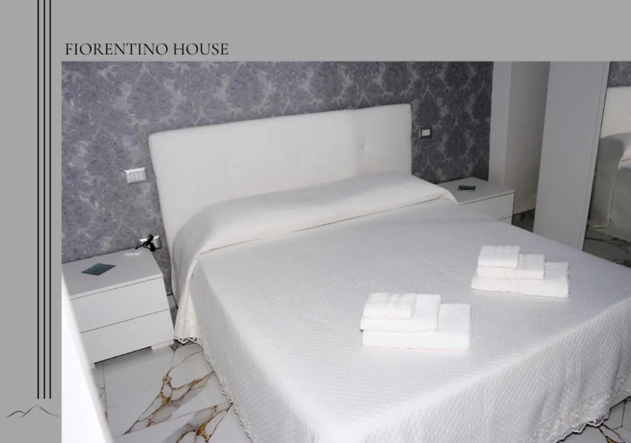 Appartamento Free Parking - Fiorentino House Napoli Italia