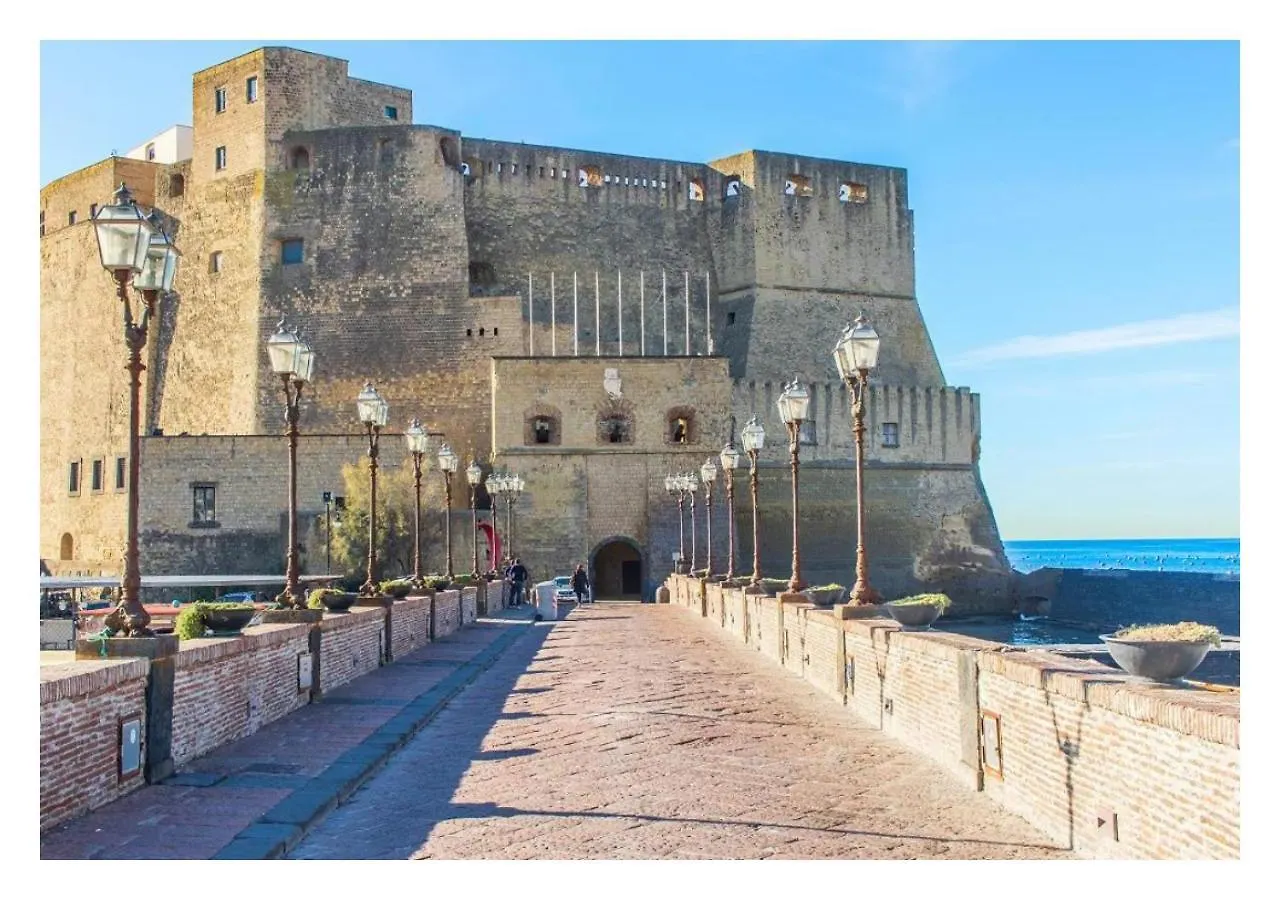Appartamento Free Parking - Fiorentino House Napoli Italia