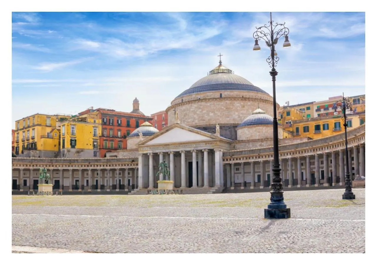 Free Parking - Fiorentino House Napoli